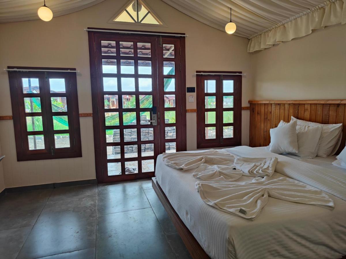 Nirvana Resort And Restaurant Garudeshwar Экстерьер фото