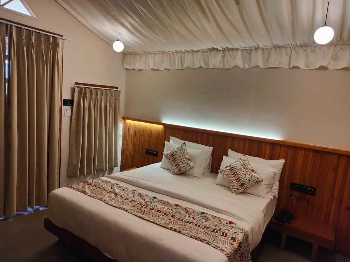 Nirvana Resort And Restaurant Garudeshwar Экстерьер фото