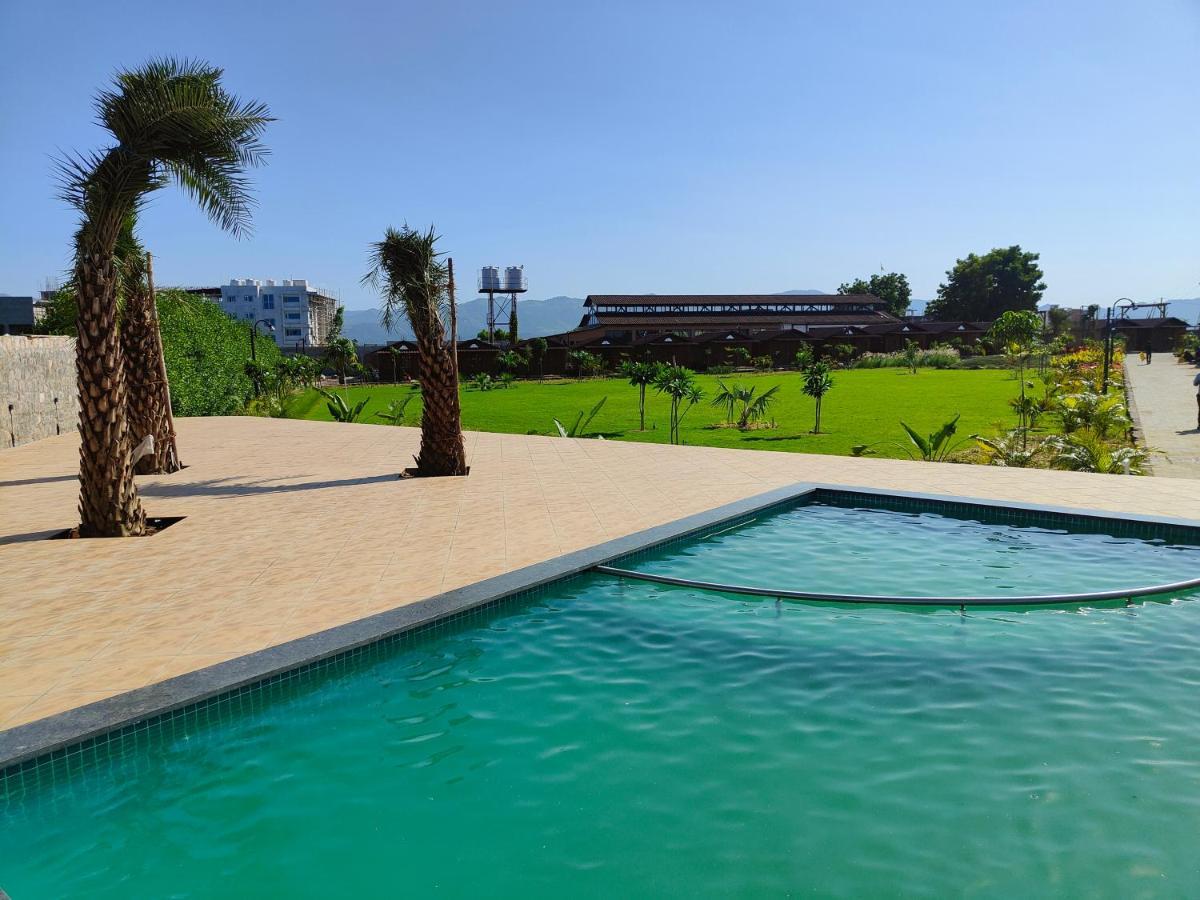 Nirvana Resort And Restaurant Garudeshwar Экстерьер фото